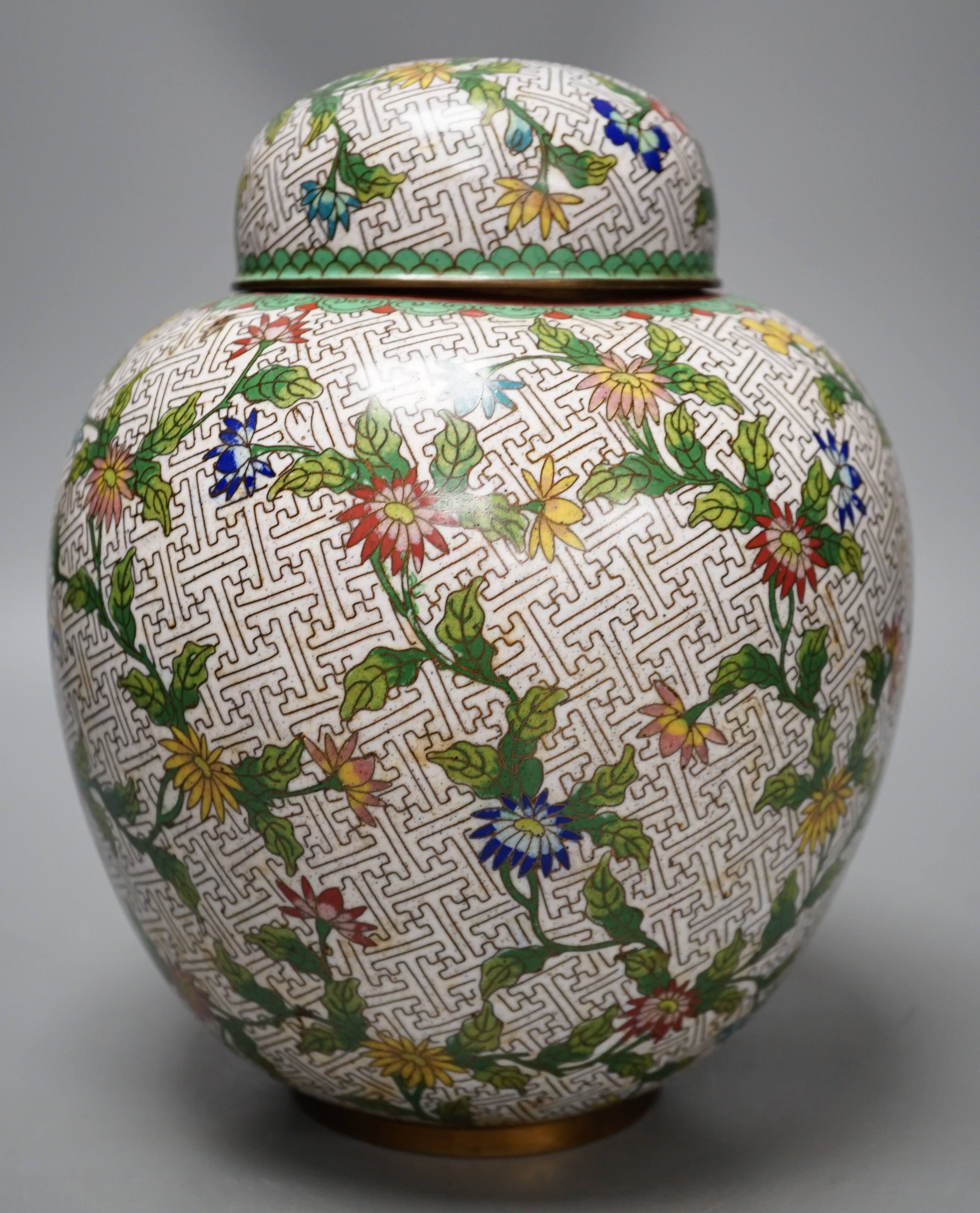 A Chinese cloisonne enamel jar and cover, early 20th century 25cm